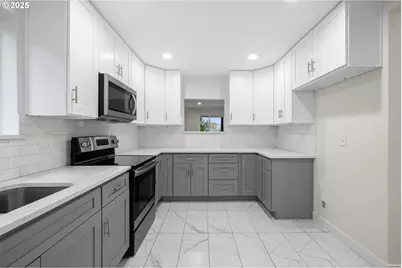 7684 SE 98th Ave, Portland, OR 97266 - Photo 11