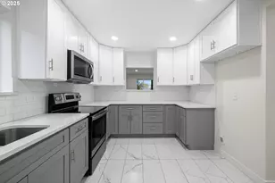 7684 SE 98th Ave, Portland, OR 97266 - Photo 11