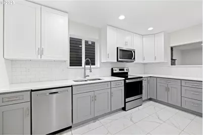 7684 SE 98th Ave, Portland, OR 97266 - Photo 9