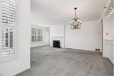 1616 S Harbor Way #402, Portland, OR 97201 - Photo 5