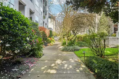 1616 S Harbor Way #402, Portland, OR 97201 - Photo 21