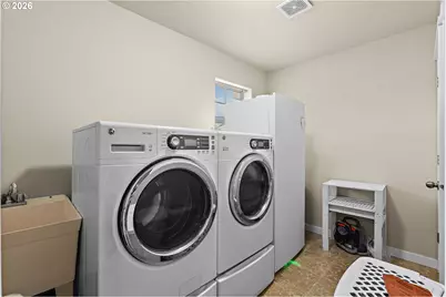 12702 SE Meadehill Ave, Happy Valley, OR 97086 - Photo 37