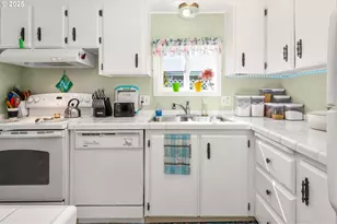 2902 E 2nd St, Newberg, OR 97132 - Photo 15