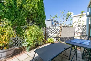 2902 E 2nd St, Newberg, OR 97132 - Photo 23