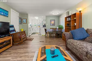 2902 E 2nd St, Newberg, OR 97132 - Photo 9