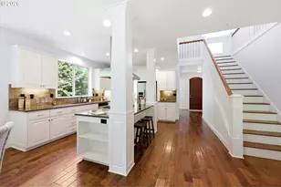 1639 SW Joshua St, Portland, OR 97219 - Photo 11