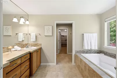 1639 SW Joshua St, Portland, OR 97219 - Photo 25