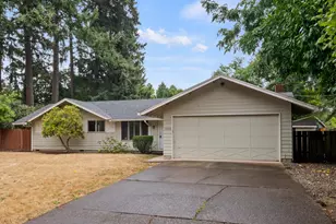 19222 Benfield Ave, Lake Oswego, OR 97035 - Photo 3