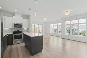 425 NE Bryant St, Portland, OR 97211 - Photo 7