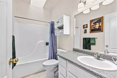 419 Idlewild Dr, Cave Junction, OR 97523 - Photo 23