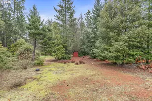 419 Idlewild Dr, Cave Junction, OR 97523 - Photo 45