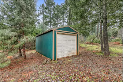 419 Idlewild Dr, Cave Junction, OR 97523 - Photo 37