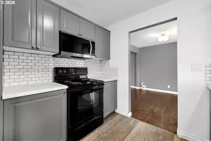 4704 NW Grant St, Vancouver, WA 98663 - Photo 13