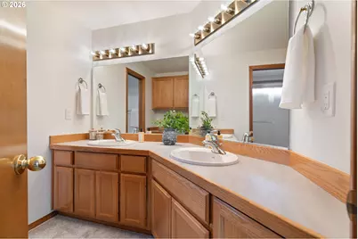 3984 NW 175th Pl, Portland, OR 97229 - Photo 27
