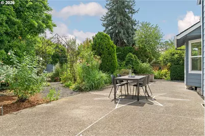 3984 NW 175th Pl, Portland, OR 97229 - Photo 35