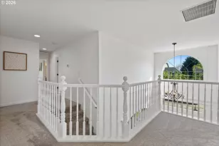 211 W Hazelnut Dr, Newberg, OR 97132 - Photo 13