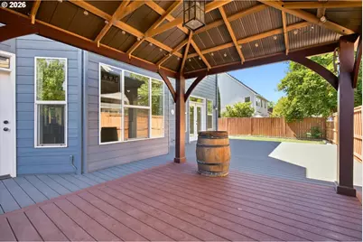 211 W Hazelnut Dr, Newberg, OR 97132 - Photo 37