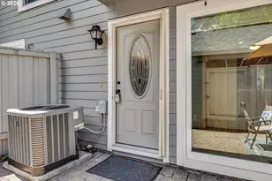 12980 SW 5th St, Beaverton, OR 97005 - Photo 5