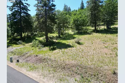 Coopers Hawk Rd, Klamath Falls, OR 97601 - Photo 3