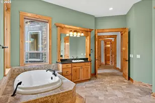 16025 SW Hillsboro Hwy, Hillsboro, OR 97123 - Photo 25