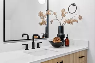 4206 NE 20th Ave, Portland, OR 97211 - Photo 9