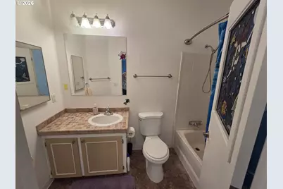 727 Hilltop Dr, Oakland, OR 97462 - Photo 13