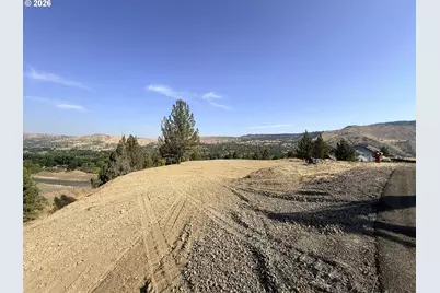 155 SE Lupine Ln, John Day, OR 97845 - Photo 3