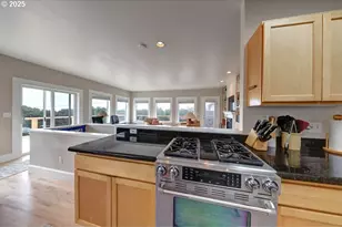 1036 Beach Cir, Manzanita, OR 97130 - Photo 7