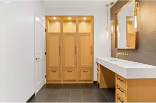 9440 NW Lightning Ridge Dr, Portland, OR 97229 - Photo 39