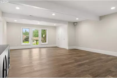 9440 NW Lightning Ridge Dr, Portland, OR 97229 - Photo 33