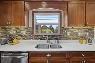 5774 NE Garfield Ave., Portland, OR 97211 - Photo 11