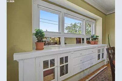 5774 NE Garfield Ave, Portland, OR 97211 - Photo 3
