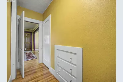 5774 NE Garfield Ave, Portland, OR 97211 - Photo 17