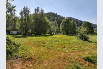 99301 Agness Rd, Gold Beach, OR 97444 - Photo 35