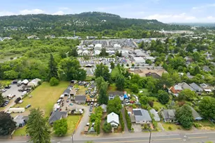 10612 SE Harold St, Portland, OR 97266 - Photo 31