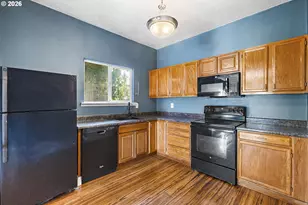 10612 SE Harold St, Portland, OR 97266 - Photo 17