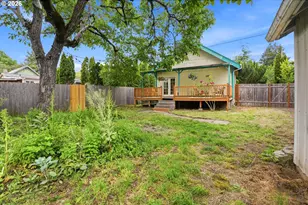 10612 SE Harold St, Portland, OR 97266 - Photo 29