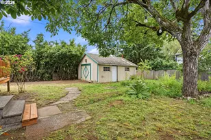 10612 SE Harold St, Portland, OR 97266 - Photo 31