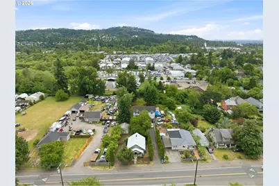 10612 SE Harold St, Portland, OR 97266 - Photo 33