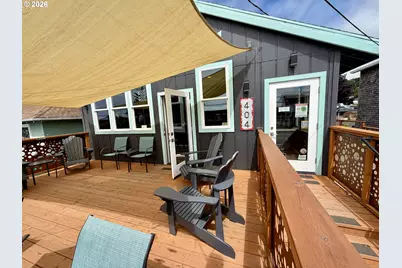 404 Garibaldi Ave, Garibaldi, OR 97118 - Photo 5