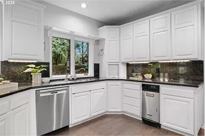 9331 NW Old Skyline Blvd, Portland, OR 97231 - Photo 13