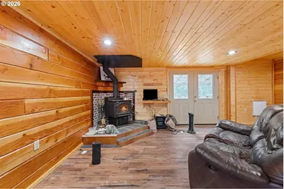 94278 Shotgun Dr, North Bend, OR 97459 - Photo 5