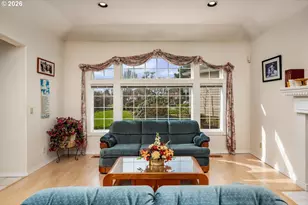 575 NW Blueridge Ct, Beaverton, OR 97006 - Photo 5