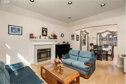 575 NW Blueridge Ct, Beaverton, OR 97006 - Photo 5