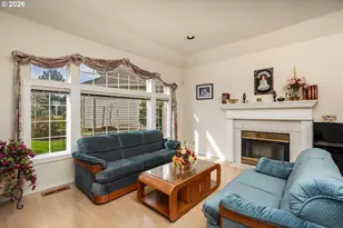 575 NW Blueridge Ct, Beaverton, OR 97006 - Photo 7
