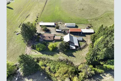 17300 SW Muddy Valley Rd, McMinnville, OR 97128 - Photo 3