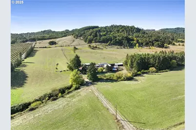 17300 SW Muddy Valley Rd, McMinnville, OR 97128 - Photo 15