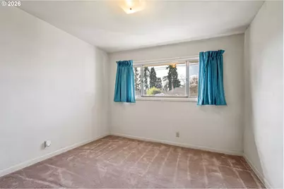 630 S 3rd St, Cottage Grove, OR 97424 - Photo 25