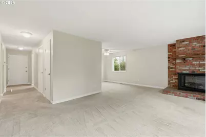 55 NE Village Squire Ave #6, Gresham, OR 97030 - Photo 9