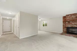 55 NE Village Squire Ave, Gresham, OR 97030 - Photo 9